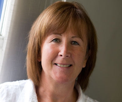 Anne Lockwood is an experienced residential and commercial conveyancing manager based in the West Midlands.